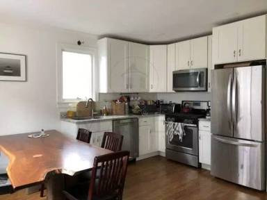 Main picture of 16 Partridge Ave