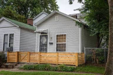 Main picture of 933 Vine St