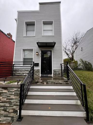 Main picture of 416 Font Hill Ave
