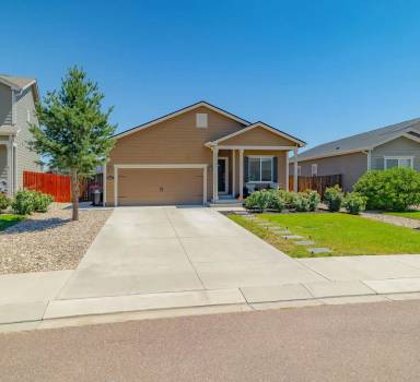 Main picture of 10186 Intrepid Way