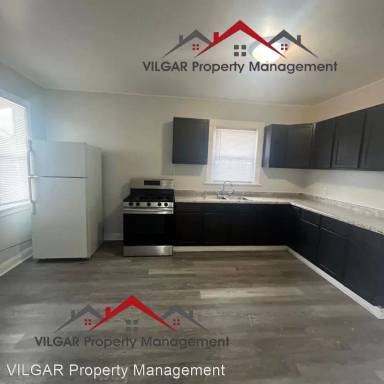 Main picture of 3933 Ivy St