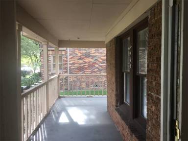 Main picture of 4406 Pease St