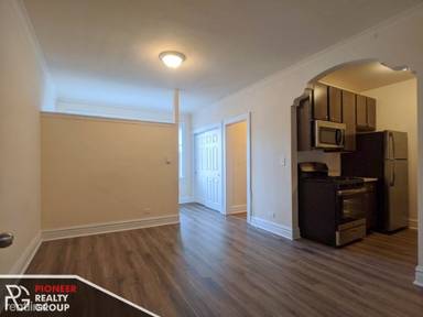 Main picture of 2936 W Palmer St