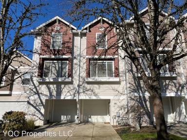 Main picture of 8716 NE 16th Way