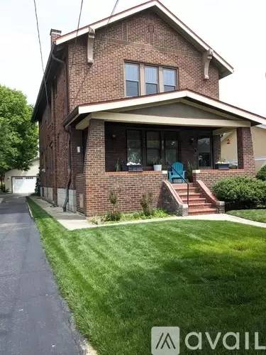 Main picture of 7317 Lohmeyer Ave