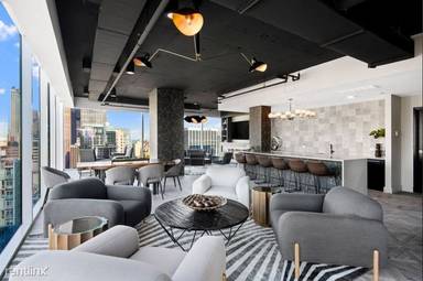 Main picture of Aston Chicago Apartments