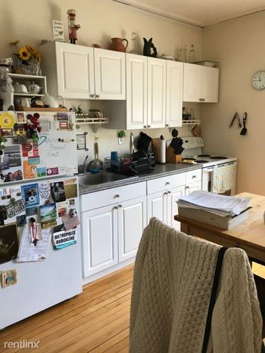 Main picture of 120A Babcock St