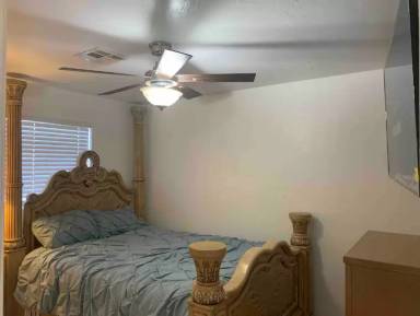 Main picture of 4536 W Fairmount Ave