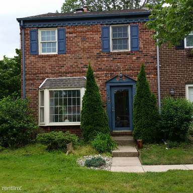 Main picture of 117 Providence Ave