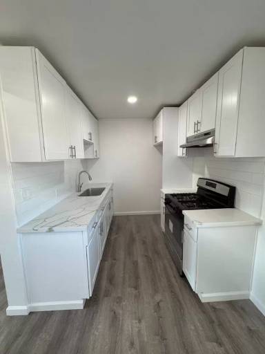 Main picture of 1423 W Lingan Ln