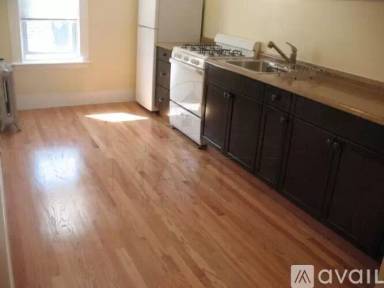 Main picture of 127 Summer St