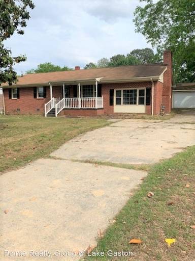 Main picture of 1310 Carolina Ave
