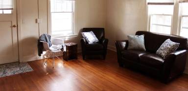 Main picture of 627 S Jefferson St