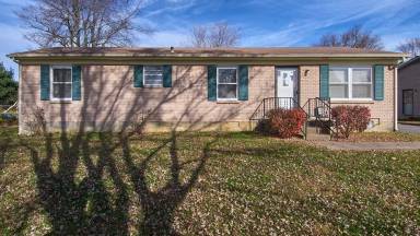 Main picture of 302 Greer Dr