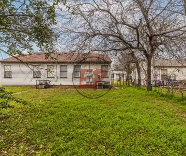Main picture of 3926 Homan Ave