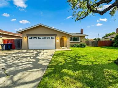 Main picture of 1037 Mockingbird Ln