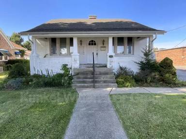 Main picture of 6318 W Main St