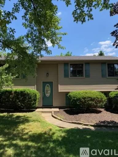 Main picture of 503 Crestwood Ct