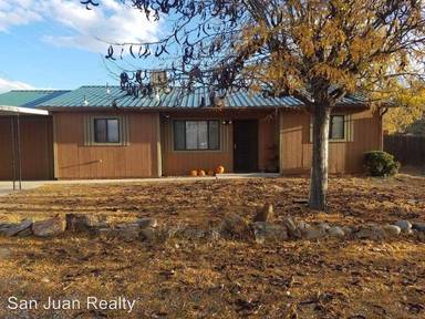 Main picture of 903 S Rio Grande Ave