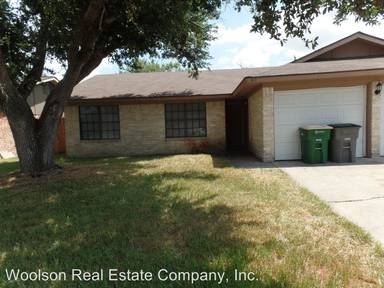 Main picture of 213 Monterrey Dr