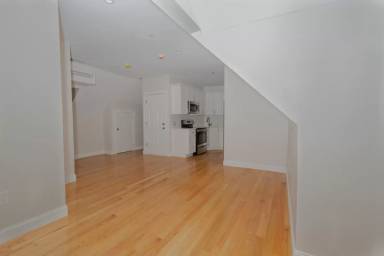 Main picture of 11 Park St