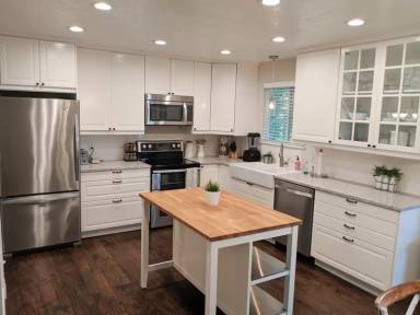 Main picture of 771 N 400 W