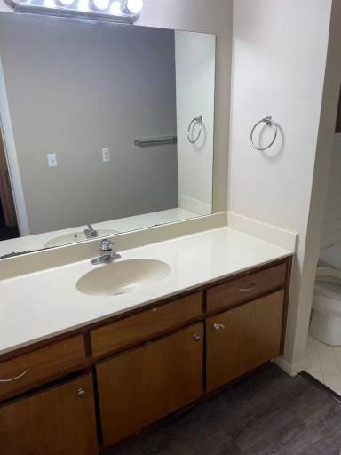 Main picture of 5978 E 33rd Ct