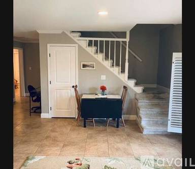 Main picture of 1768 Timothy Dr NE