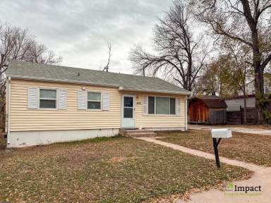 Main picture of 403 Burlington Ave