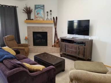 Main picture of 3 Unit B3 91299 Ryan Gulch Rd