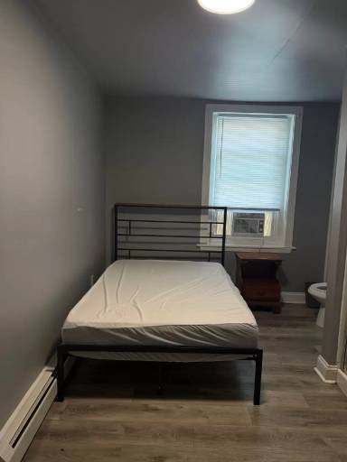 Main picture of 313 Old Reading Pike