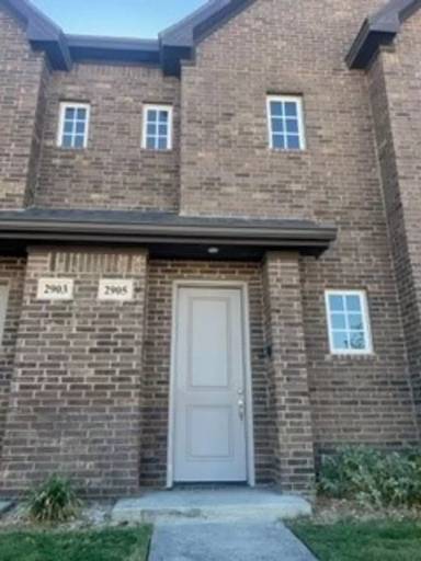 Main picture of 2905 Dornoch Ln