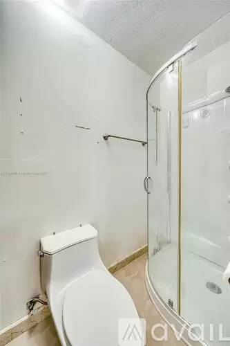 Main picture of 10821 SW 58th Ter