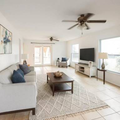 Main picture of 7811 43rd Avenue Dr W