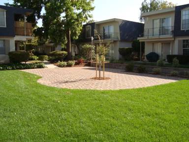Main picture of 983 Ponderosa Ave