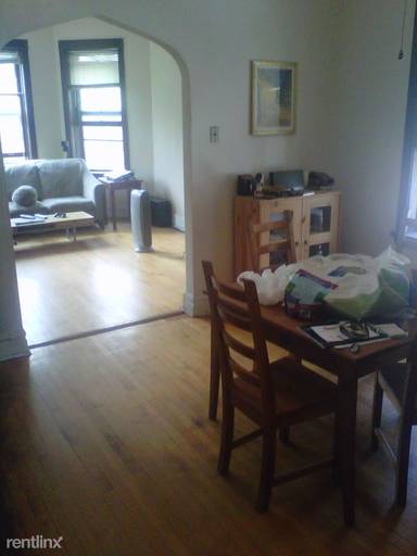 Main picture of 2332 W Charleston St