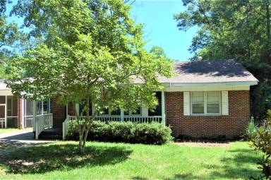 Main picture of 1020 Elm Ave