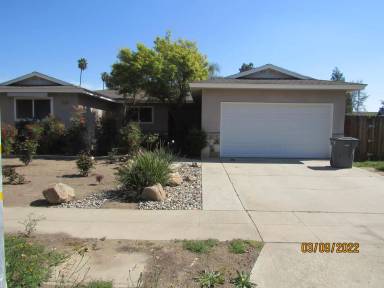 Main picture of 4448 N John Albert Ave