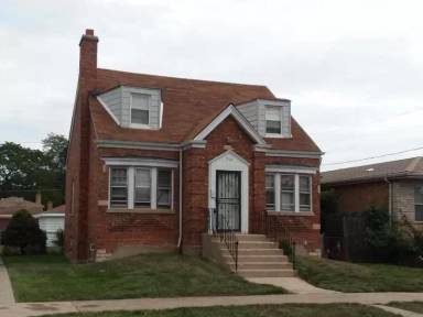 Main picture of 318 W 100th St