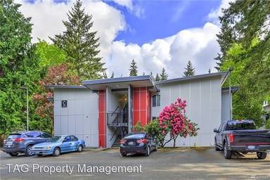 Main picture of 14675 NE 32nd St