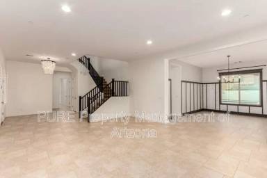 Main picture of 3087 E Maplewood Ct