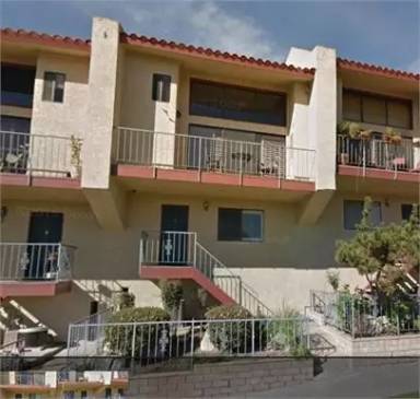 Main picture of 2099 Temple Ave