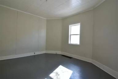 Main picture of 127 Woodlawn - B