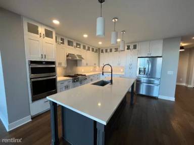 Main picture of 1735 19th St