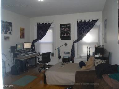 Main picture of 465 Park Dr