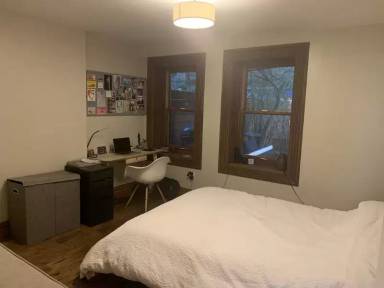 Main picture of 865 Sterling Pl
