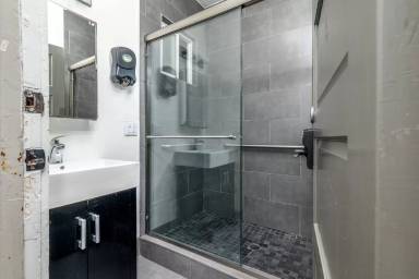 Main picture of 1008 Larkin St Apartments