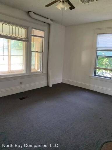 Main picture of 1218 Como Ave SE