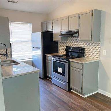 Main picture of 1909 Tischer Rd