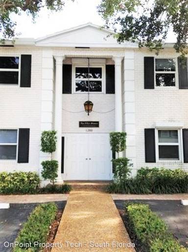 Main picture of 1280 SE 2nd Ct